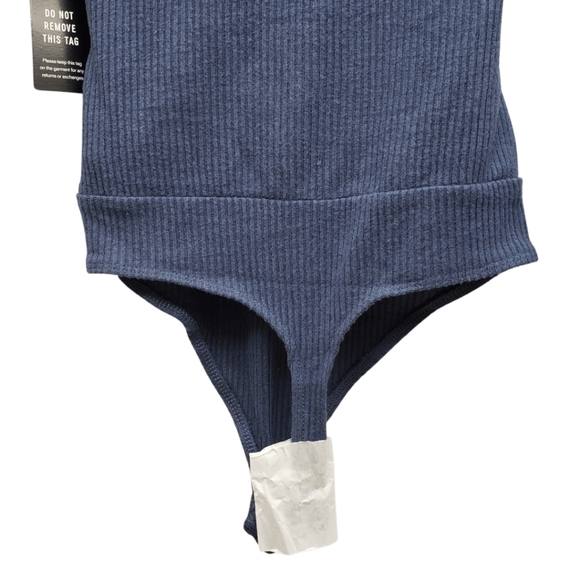 EXPRESS Women's Ribbed Faux Wrap Thong Bodysuit Blue Diamond XS NWT - Picture 4 of 4